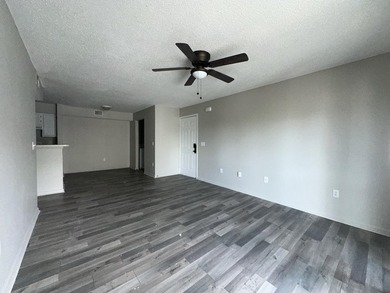 Lowest Priced 3rd Floor 2 bed / 2 bath, move in ready unit is - photo 7