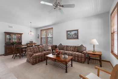 Buying a home in Sun City isn't just a home ... it's an entire - photo 2