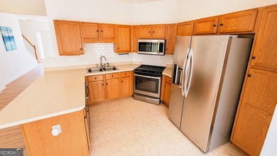 Move-in ready and one of the best values in Crawford Oaks! This - photo 14