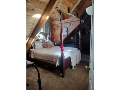 INCREDIBLE CONTEMPORARY LOG HOME. BOASTS 5 BEDROOMS AND 2.5 - photo 20