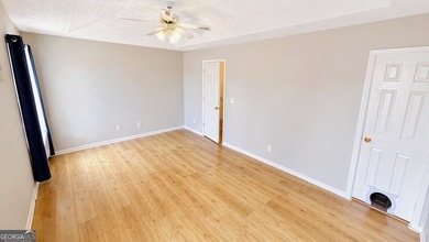 Move-in ready and one of the best values in Crawford Oaks! This - photo 25