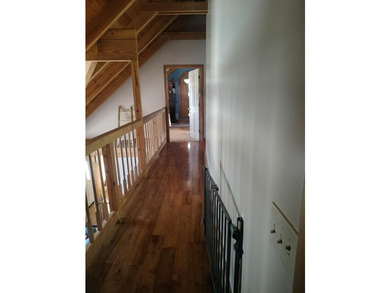 INCREDIBLE CONTEMPORARY LOG HOME. BOASTS 5 BEDROOMS AND 2.5 - photo 26