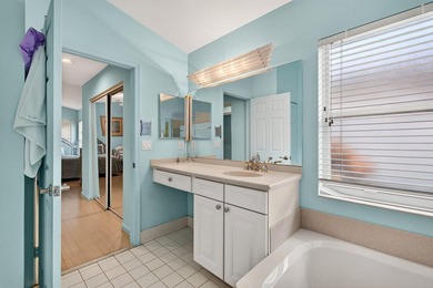 Welcome to this charming 3-bedroom, 2-bathroom single-family - photo 40