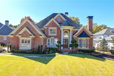 An extraordinary expression of luxury living, this magnificent - photo 3