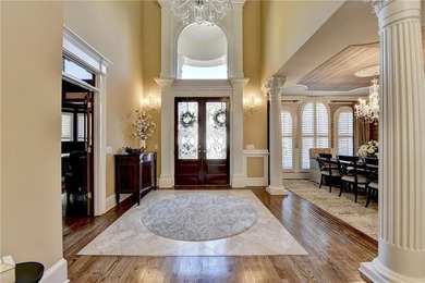 An extraordinary expression of luxury living, this magnificent - photo 5
