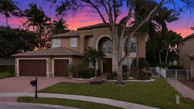 Welcome to this exceptional residence in prestigious Isola Bella - photo 1