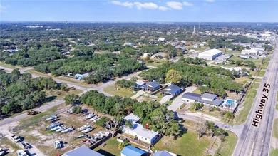 Excellent investment opportunity in the heart of Rockport - photo 4