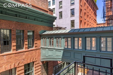 A Landmark in the Sky: The Footbridge Mansion at 9 Jay Street - photo 14