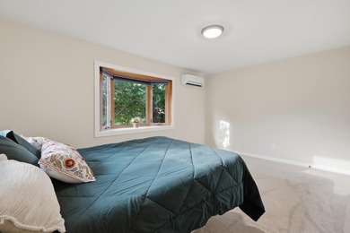 Experience Lake Wisconsin living in this beautifully remodeled 3 - photo 16