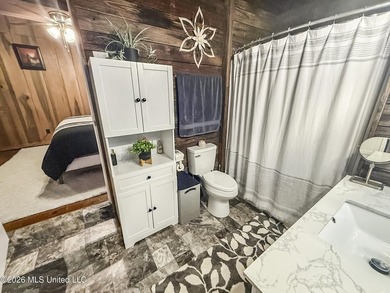 Discover your own private retreat on 23 breathtaking wooded - photo 18