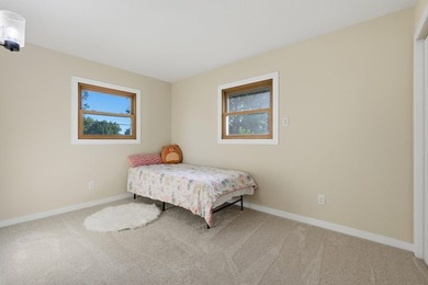 Experience Lake Wisconsin living in this beautifully remodeled 3 - photo 18
