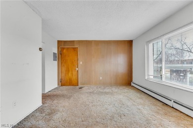 This is an outstanding opportunity to acquire a well-maintained - photo 20