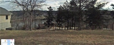 Lake Lot For Sale in Holiday Island, Arkansas