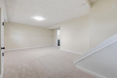 Experience Lake Wisconsin living in this beautifully remodeled 3 - photo 23