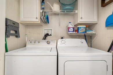 Welcome to this furnished, move-in ready 2-bedroom, 2-bath - photo 27