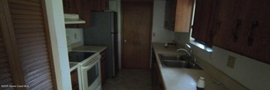 Welcome home to this charming 3-bedroom, 2-bathroom brick - photo 7
