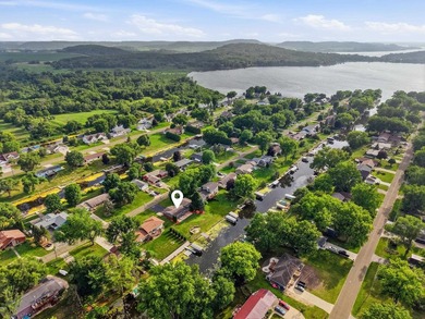 Experience Lake Wisconsin living in this beautifully remodeled 3 - photo 30
