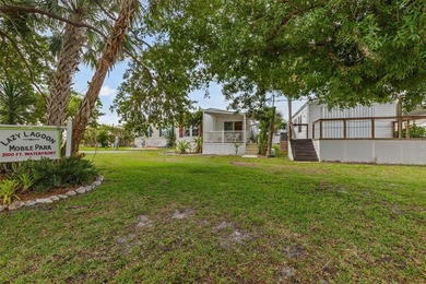 Welcome to this furnished, move-in ready 2-bedroom, 2-bath - photo 31