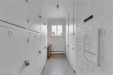 This is an outstanding opportunity to acquire a well-maintained - photo 34