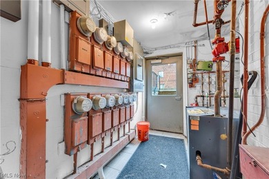 This is an outstanding opportunity to acquire a well-maintained - photo 36
