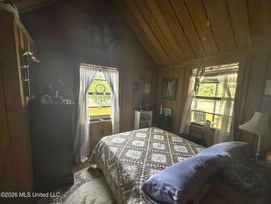 Discover your own private retreat on 23 breathtaking wooded - photo 47