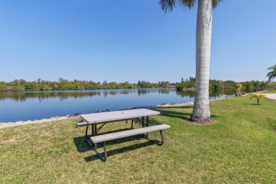 Welcome to this furnished, move-in ready 2-bedroom, 2-bath - photo 49