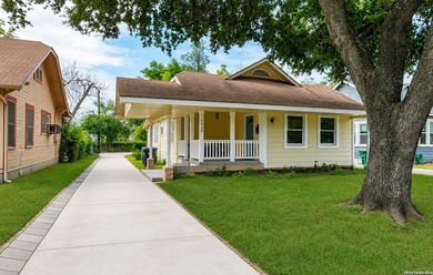 Woodlawn Lake Home Active Under Contract in San Antonio Texas