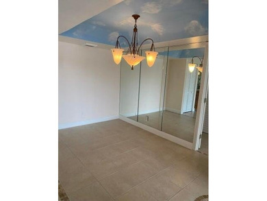 LOVELY HAPPY UNIT W/SUNNY EXPOSURE. VIEWS OF OCEAN FROM KITCHEN - photo 7