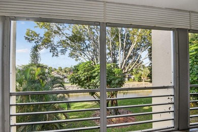Step into resort style living in this upgraded 3 bedroom, 2 bath - photo 2