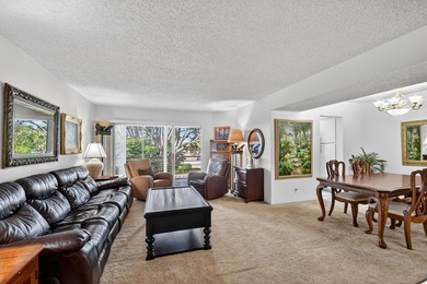 Step into resort style living in this upgraded 3 bedroom, 2 bath - photo 5