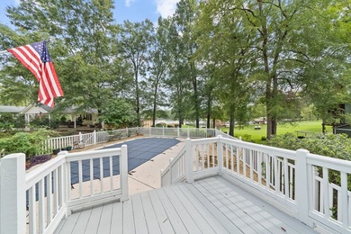 Welcome to lake living at its finest! Located on Lake Sinclair - photo 35