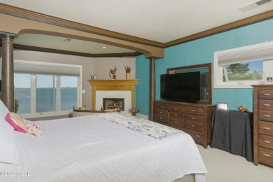Stunning 2 story home on Lake Kampeska - photo 13