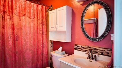 Charming, move-in ready home in Sunrise Beach with newer HVAC - photo 13