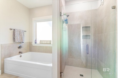 Built by Truland Homes in 2022, this beautifully crafted 4 - photo 28