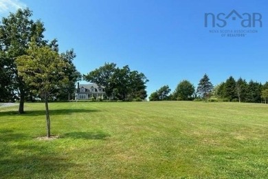 Very private but not isolated. Perfectly positioned on a knoll - photo 32