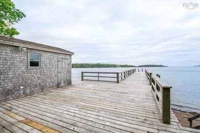 Very private but not isolated. Perfectly positioned on a knoll - photo 35