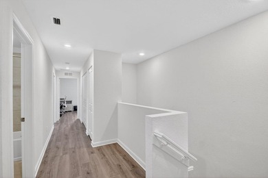 Modern Lakeside Living in Lake Worth | Gated Community 6933 - photo 35