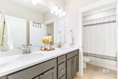 Built by Truland Homes in 2022, this beautifully crafted 4 - photo 38