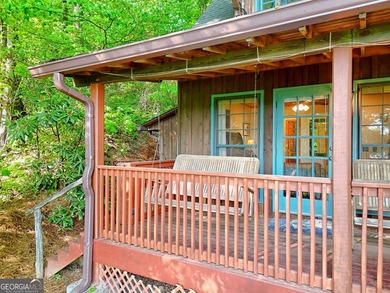 The Ultimate High-Elevation Retreat: Perched high above the - photo 9