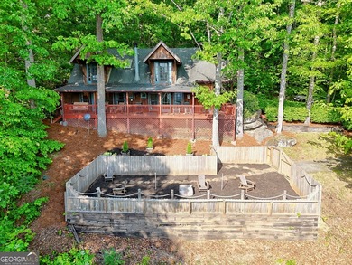 The Ultimate High-Elevation Retreat: Perched high above the - photo 10