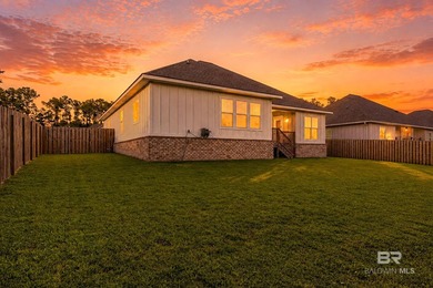 Built by Truland Homes in 2022, this beautifully crafted 4 - photo 42