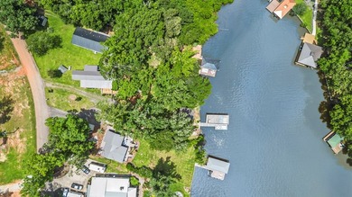 Dollbaby turnkey lake property! SUPERB LOCATION! Just bring your - photo 43