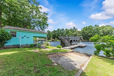 Dollbaby turnkey lake property! SUPERB LOCATION! Just bring your - photo 46
