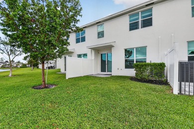 Modern Lakeside Living in Lake Worth | Gated Community 6933 - photo 52