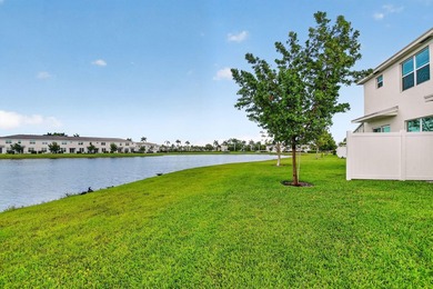 Modern Lakeside Living in Lake Worth | Gated Community 6933 - photo 53