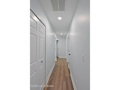 Thoughtfully designed, Brand-New, 1,200 square foot home with 3 - photo 11