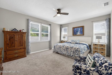 Welcome to this beautifully maintained 4-bedroom, 2-bath home - photo 11