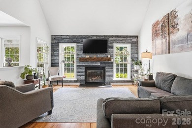 Welcome to your Dream Home! Discover comfort and tranquility - photo 12