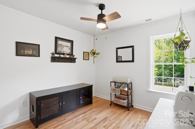 Welcome to your Dream Home! Discover comfort and tranquility - photo 36