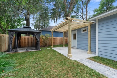 Welcome to 417 Waight Street, a turnkey Lowcountry home that has - photo 23